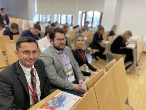 20250411_075759283_iOS